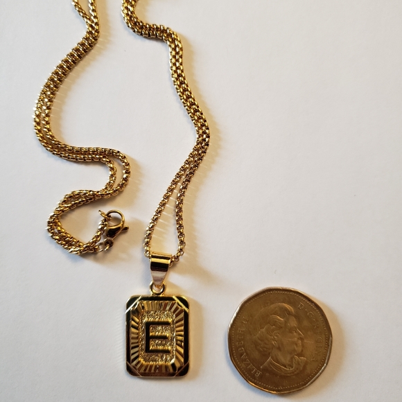 Gold Filled Letter E Pendant 18” Long Necklace - Picture 3 of 5